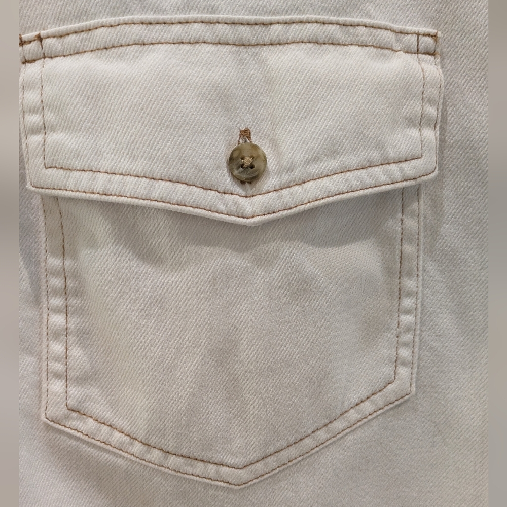 American Eagle Outfitters Cream Denim Button-Down Shirt with Chest Pockets - Picture 5 of 7